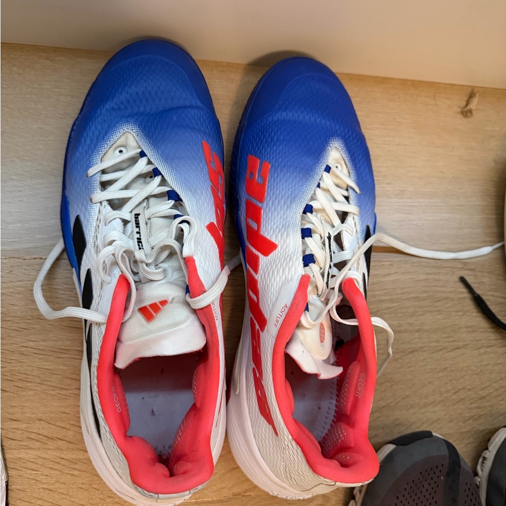 Blue and White Athletic Shoes pickleball shoes like new!! Size11